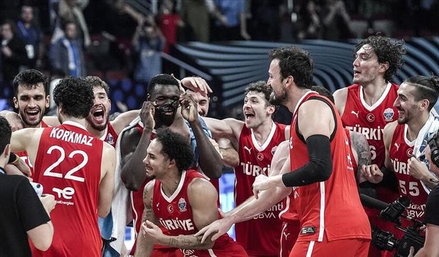 FIBA dünya sıralaması güncellendi: 12 Dev Adam zirve takibini sürdürüyor!