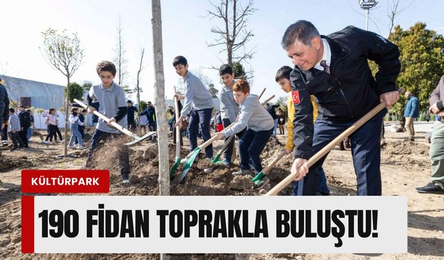 Kültürpark’ta beton gitti, gelecek geldi: 190 fidan toprakla buluştu!