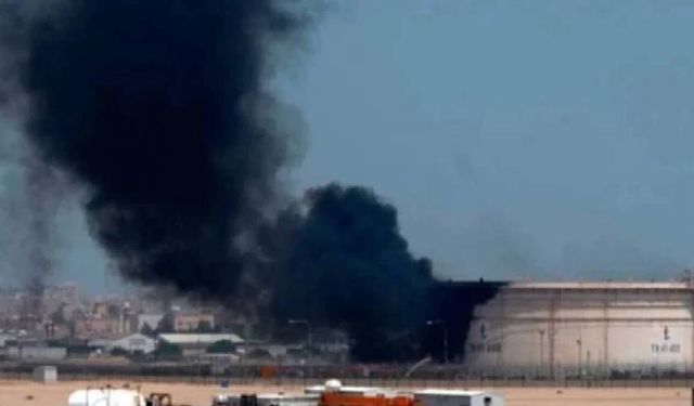 Kuveyt’te rafineriye saldırı: Mina el-Ahmadi’de yangın çıktı
