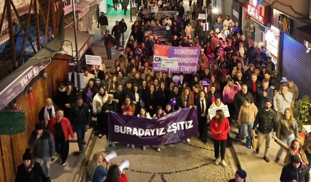 8 Mart’ta Çeşme meydanı kadınlarındı