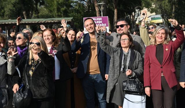 Kadınların dayanışması meydanlardan sahnelere taştı