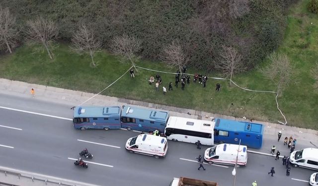 Başakşehir’de zincirleme kaza: 4 cezaevi aracı birbirine girdi