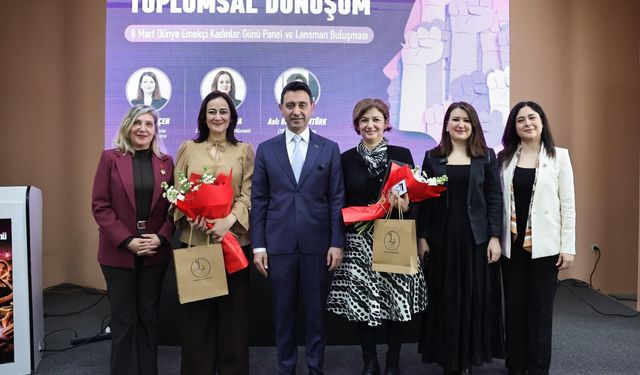 Bayraklı’da ‘Kadın Emeği ve Toplumsal Dönüşüm’ paneli gerçekleşti