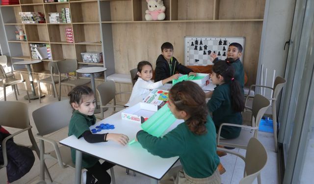 Bayraklı’da ücretsiz sanat kursları yeni döneme başladı