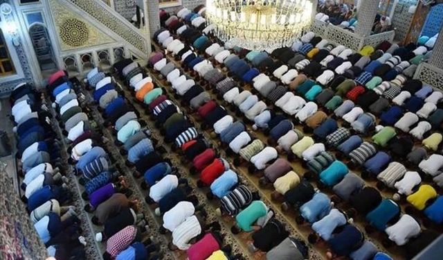 Diyanet 2026 il il Kurban Bayramı namazı saatleri! Ankara, İzmir, Bursa, İstanbul'da bayram namazı saat kaçta?