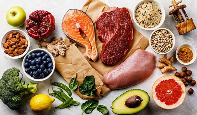 Bilimin çürüttüğü 7 yaygın beslenme efsanesi: Yumurta, karbonhidrat ve detoks gerçeği...