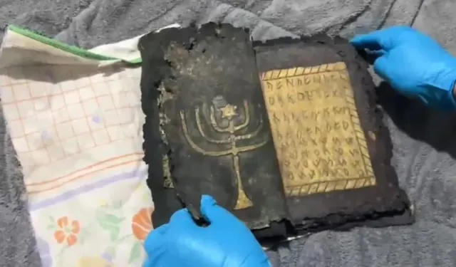 Bizans dönemine ait dua kitabı ele geçirildi!
