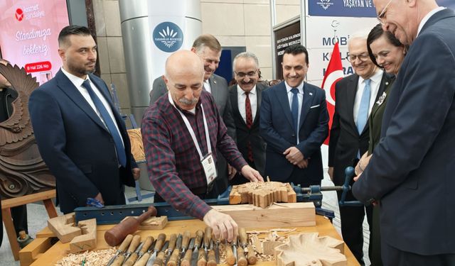 İzmir Mobilyacıları İZFURNEX 2026 ile uluslararası pazarları hedefliyor