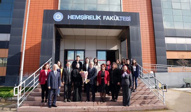 Ege Üniversitesi Hemşirelik Fakültesi’nden büyük başarı