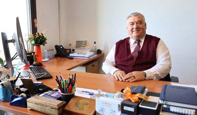 İEÜ Akademisyeni Prof. Dr. Aydın Akan’a Avrupa’dan prestijli ödül