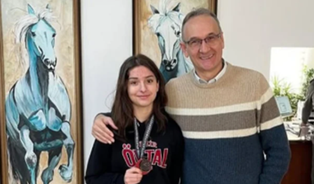 Övgü Terzibaşıoğlu Anadolu Lisesi | TÜRKİYE ÜÇÜNCÜSÜYÜZ