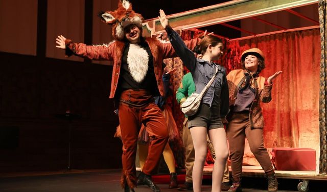 Çocuklar Göbeklitepe’nin gizemine yolculuk yaptı: İzmir’de sahne miniklerin