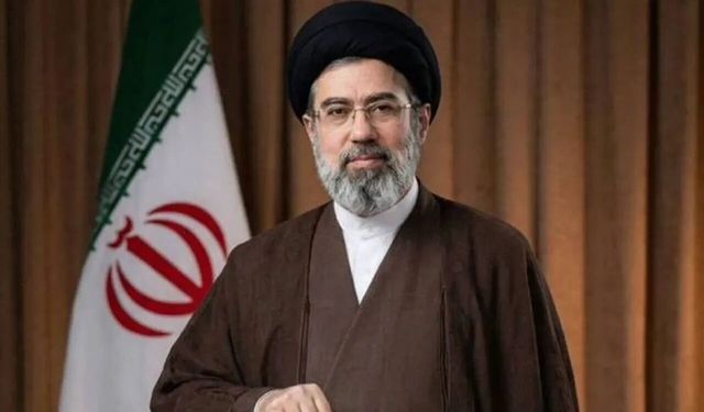 İran’da 'Mücteba Hamaney' bilmecesi: Yaralandığı iddiaları sonrası halk meydanlara indi!