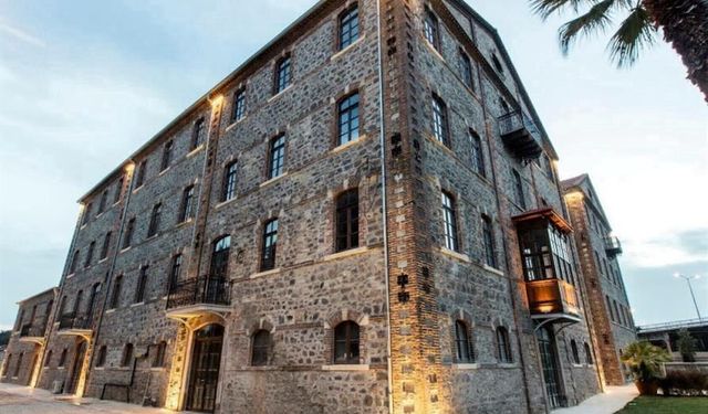 CHP’li Türeli’den İzmir’de tarihi binaların devrine sert tepki