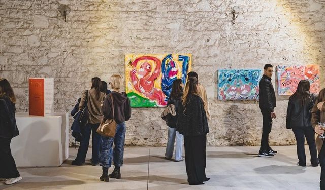 Basmane’de sanatsal başkaldırı: 'İmgeye İtiraz' sergisi Bıçakçı Han’da