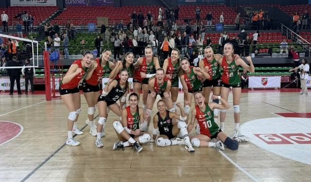 Karşıyaka Voleybol’da Sultanlar Ligi mesaisi: Play-off heyecanı başlıyor