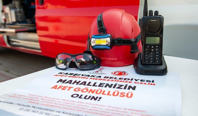 Karşıyakalı gençler afetlere karşı farkındalık kazanıyor