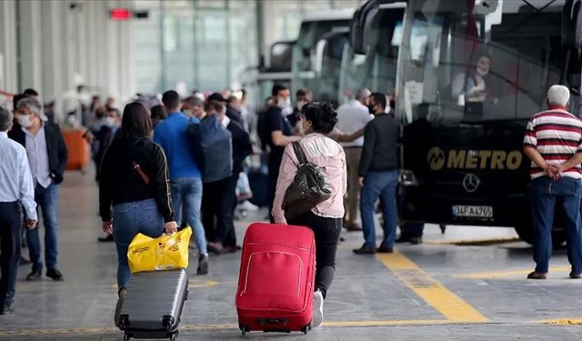 Mayıs ayında 17 gün tatil fırsatı: Sadece 4 gün izin yetiyor!