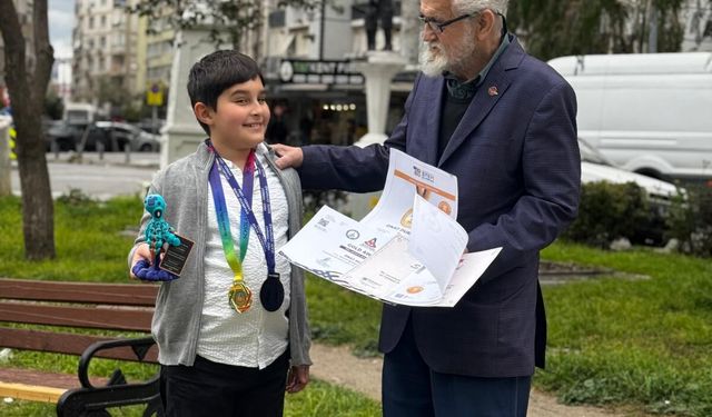 Torundan dedeye ‘En Güzel Bayram Hediyesi’