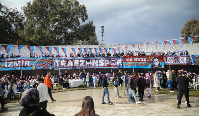 İzmir’de Trabzonspor coşkusu: Gurbetçi gençlerden unutulmaz organizasyon