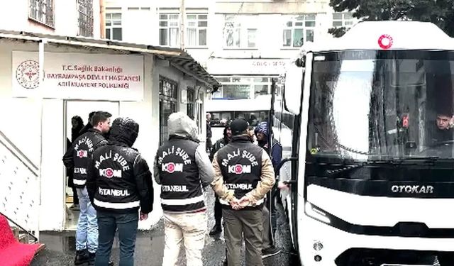 Uşak Belediyesi'ne rüşvet operasyonu: Başkan Özkan Yalım ve 12 şüpheli adliyeye sevk edildi