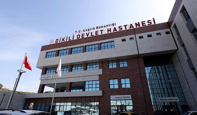 Yeni Dikili Devlet Hastanesi hizmete açıldı