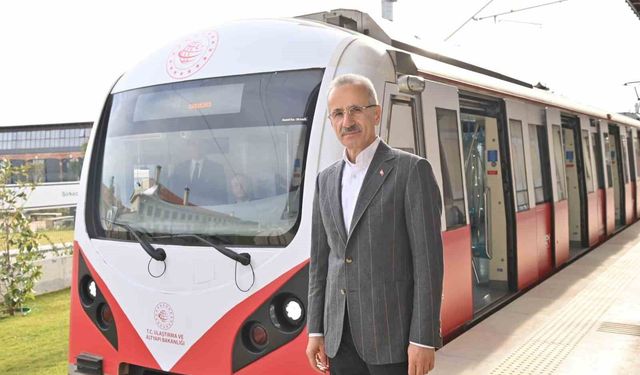 Bakan Uraloğlu duyurdu! 1 Mayıs’ta Marmaray, İZBAN ve Başkentray ücretsiz