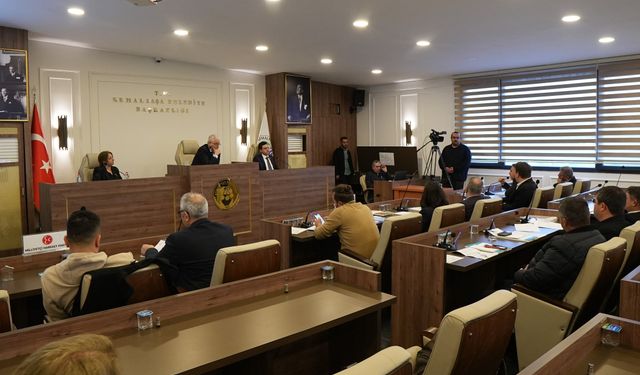 Başkan Türkmen açıkladı: Kemalpaşa Belediyesi’nin borcu kalmadı!