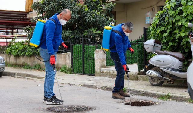 Buca’da ekipler vektörlere karşı sahada