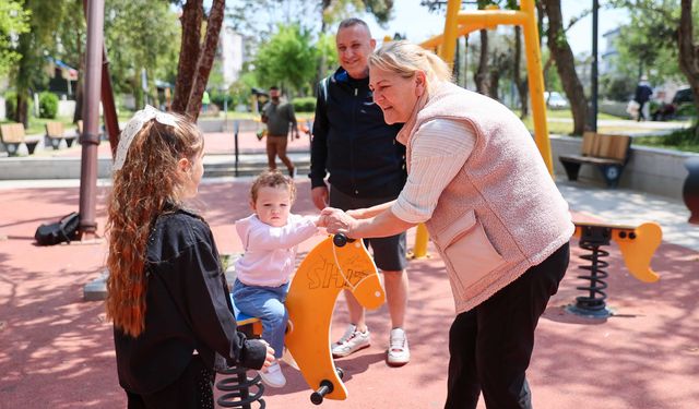 Buca’da minik başkan Adasu belediye çalışmalarını inceledi