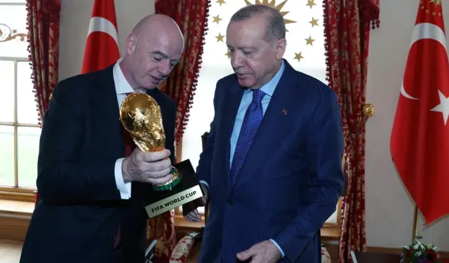 Cumhurbaşkanı Erdoğan FIFA Başkanı Infantino’yu kabul etti