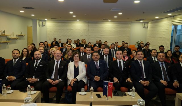 EGİAD İzmir’de genç iş insanlarını buluşturdu