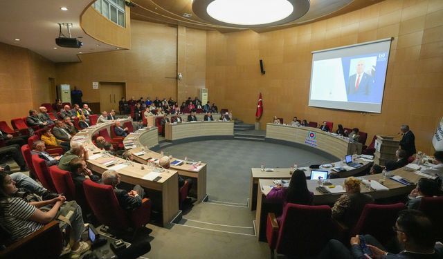 Gaziemir’de faaliyet raporu kabul edildi