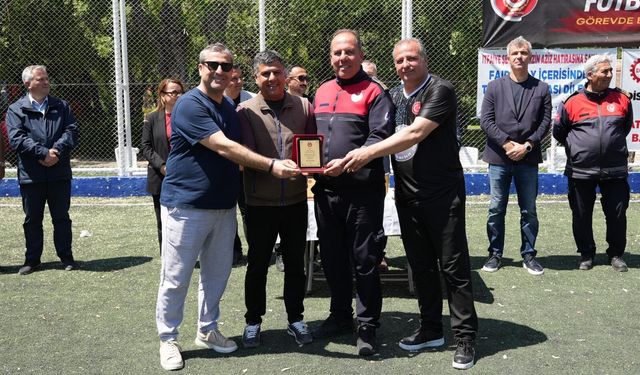 İtfaiyecilerden manidar turnuva