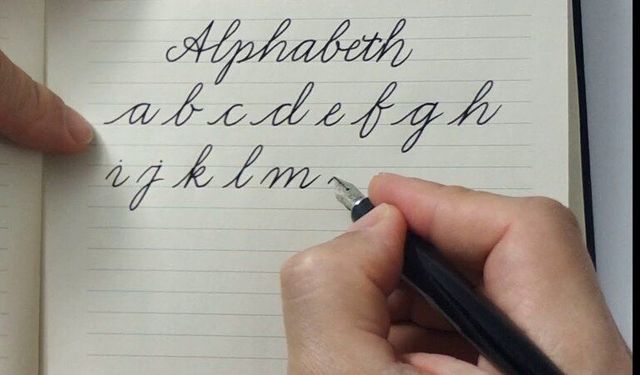 Klavye mi, el yazısı mı? Beyin farkını ortaya koyuyor