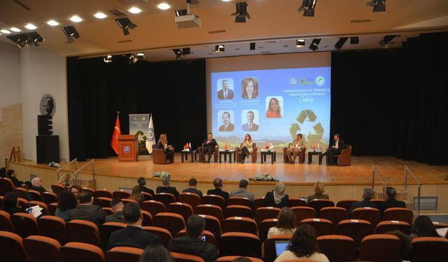 Ege Üniversitesi’nde ‘Sıfır Atık ve Sürdürülebilir Kampüs’ paneli