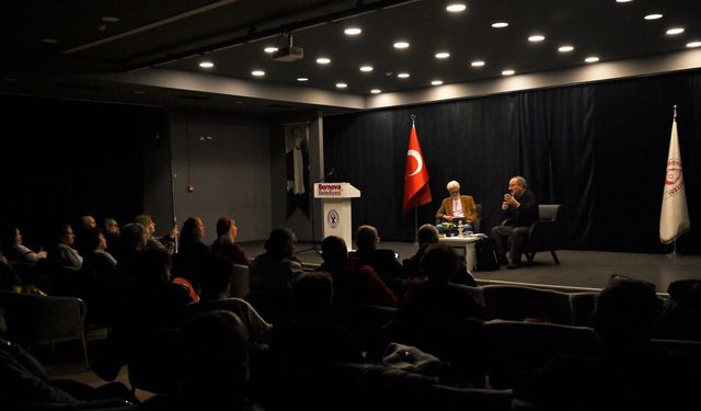 Şiir ve psikanaliz aynı sahnede: Bornova’da dikkat çeken söyleşi