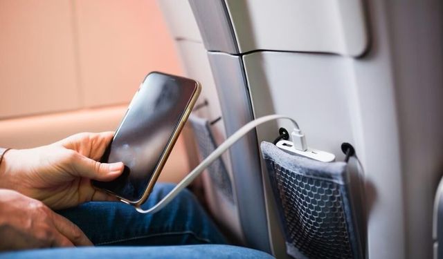 Uçakta powerbank için yeni dönem: Şarj tamamen yasaklandı