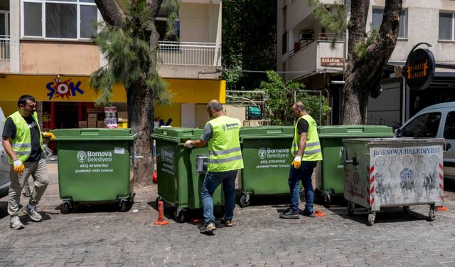 Bornova’da temizlikte yeni dönem: 325 yeni konteyner hizmete alındı