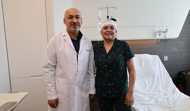 Kıbrıs'tan avuç dolusu ilaçla geldi, İzmir'de şifayı buldu!