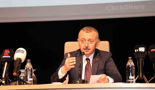 'Biz 2.5 milyar TL kaynak ayırdık!' Büyükakın’dan İzmir’e gönderme!