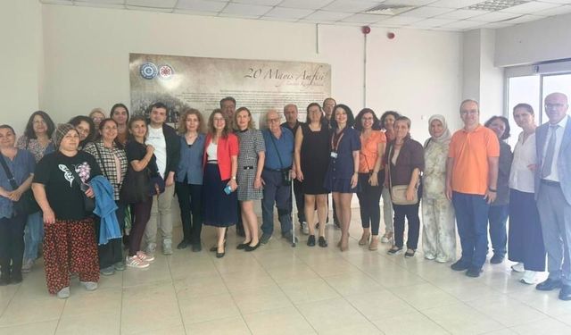 Ege de MS Hasta Okulu: Uzmanlar güncel tedaviyi anlattı