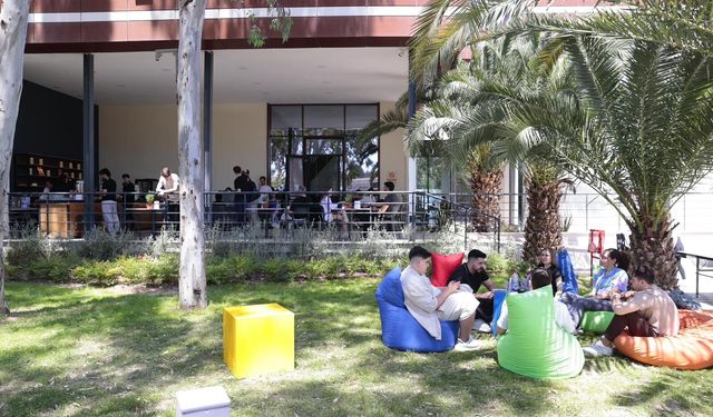 Gençler Ferdi Zeyrek Gençlik Merkezi’nde buluştu!