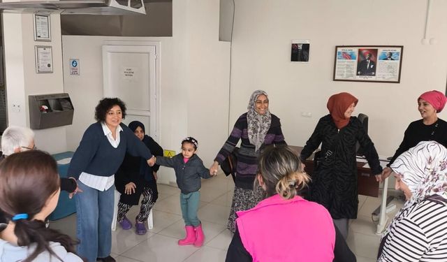 İzmir’de Kadın Sağlığı Seminerleri ilçelere yayılıyor