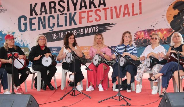 Karşıyaka’da 19 Mayıs coşkusu festivale dönüştü