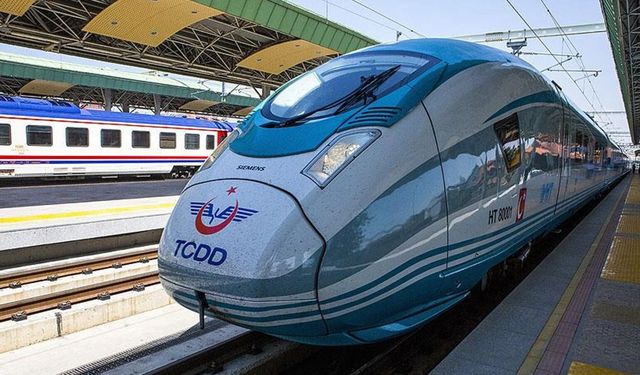 TCDD trenlerinde unutulan eşyalar satışa çıkıyor: Borcam bile var!