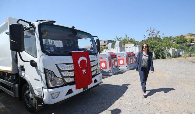 Karşıyaka’nın temizlik filosuna 3 yeni araç