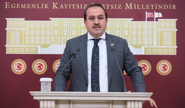 Kırkpınar: İzmir'de altyapı ve çevre sorunlar çığ gibi büyüyor