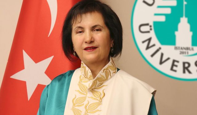 Prof. Dr. Güngör’den ailelere dijital dünya uyarısı