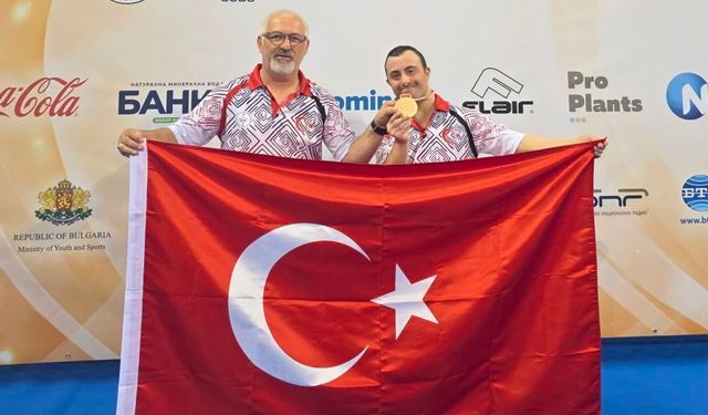 İzmir’in altın çocuğu: Alper Öztürk dünya zirvesinde!